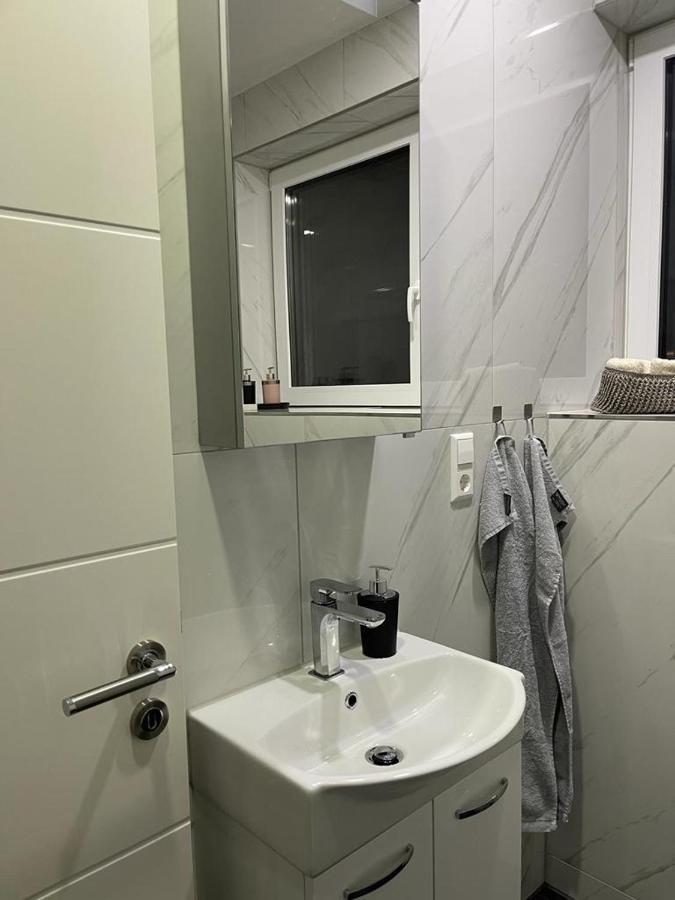 2 Zimmer Wohnung Zur Taegliche Miete Hechingen Ngoại thất bức ảnh